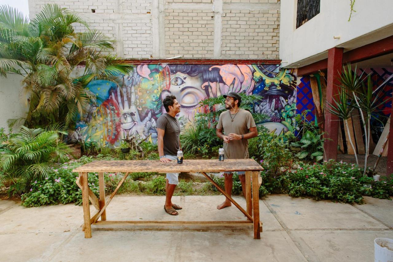 Residencia Artistica Hostel Puerto Escondido  Buitenkant foto