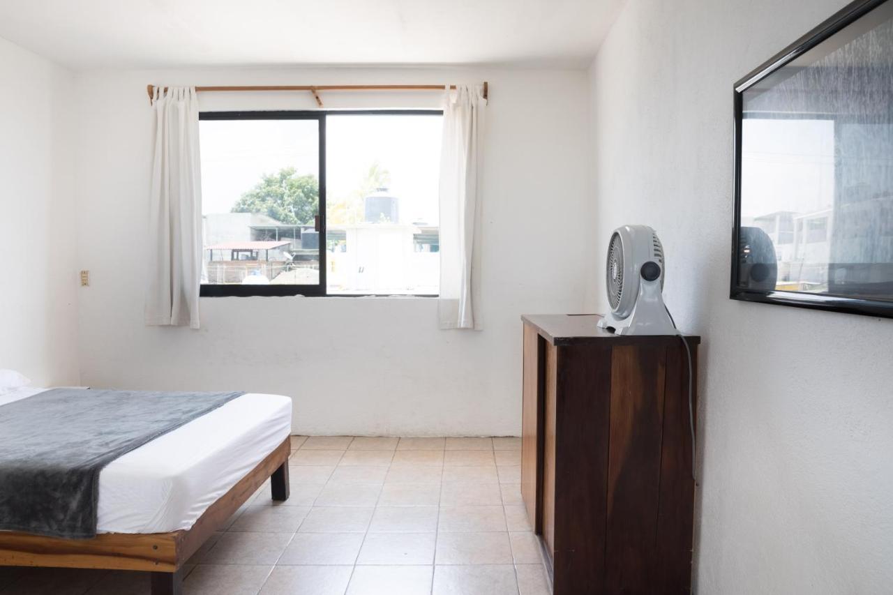 Residencia Artistica Hostel Puerto Escondido  Buitenkant foto